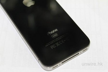 Прототип iPhone 4 с  64 Гб памяти (2 фото)