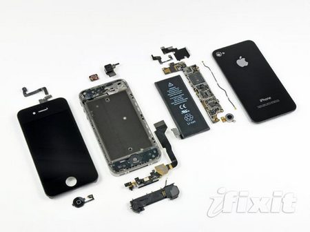 Разобранный iPhone Verizon 4 парнями из iFixit