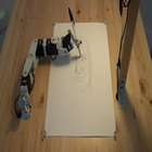 «Несовершенный»  робот-художник (видео)