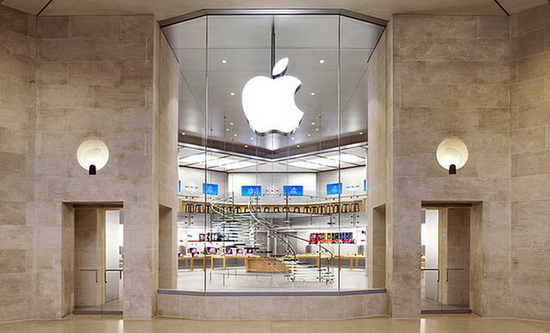 Apple Store в Париже