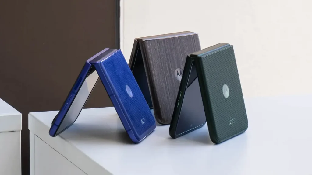 Motorola Razr 2026: новые раскладушки стали дороже, но почти не изменились