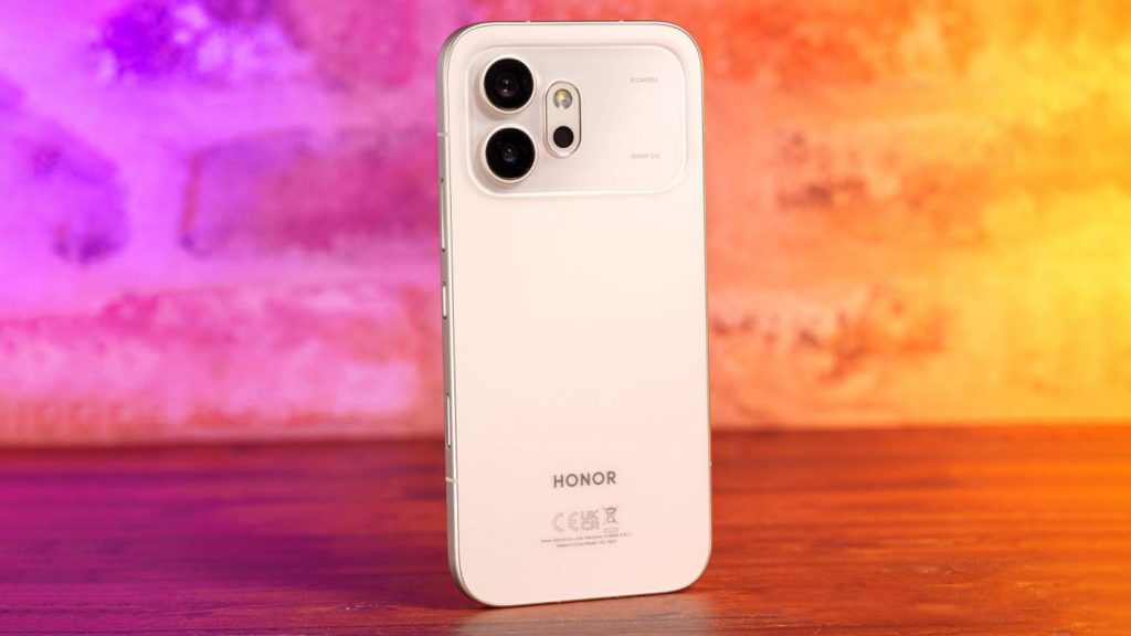 Honor 600 — обзор смартфона с AMOLED-дисплеем 120 Гц и камерой 200 Мп