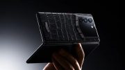 Vertu выпустила складной AlphaFold почти за пол миллиона рублей с ИИ-ассистентом и спутниковой связью
