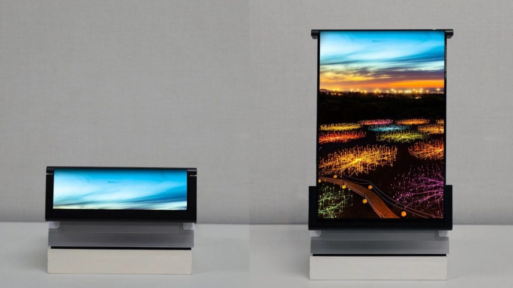 Samsung может выпустить первый смартфон со сворачивающимся экраном уже в 2028 году