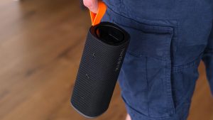 Xiaomi Sound Play — обзор Bluetooth-колонки с IP68, подсветкой и Auracast