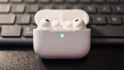 Первые AirPods с камерами могут представить уже в этом году
