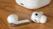 Samsung превратила Galaxy Buds в безрецептурные слуховые аппараты