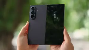 Владельцы Samsung Galaxy Z Fold 8 Ultra за 168 тысяч рублей жалуются на зависание YouTube