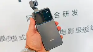 Ремонт Honor Robot Phone может обойтись почти в 1000$